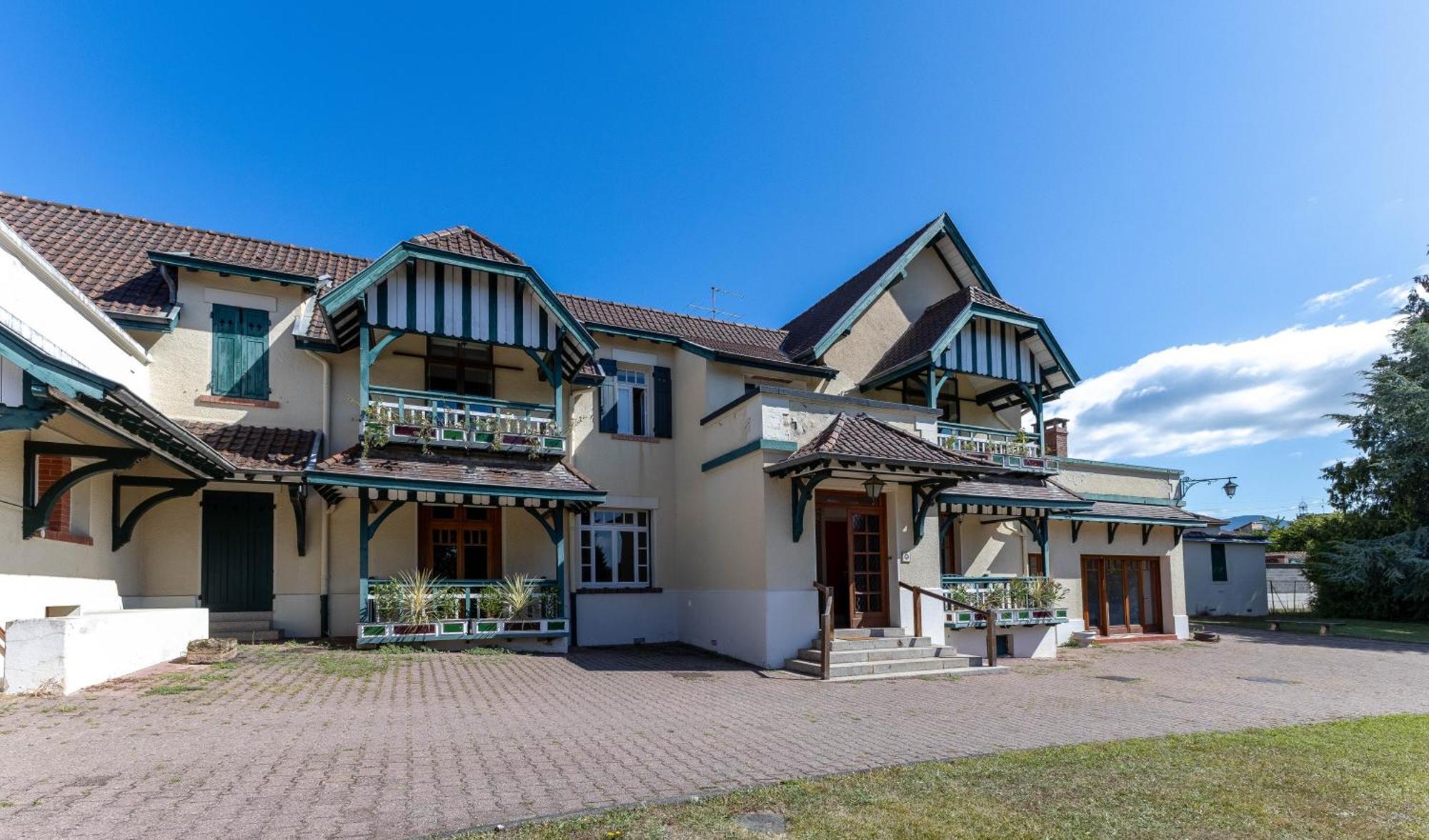 Ma Tranquillite Hotel Courpiere Eksteriør billede